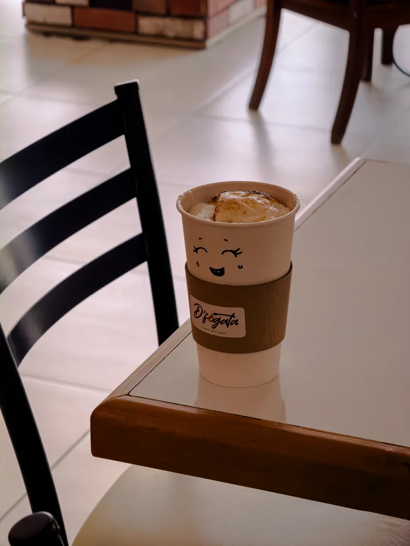 Café para llevar con malvavisco