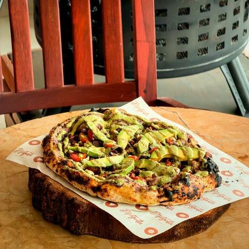 Ranchera Pizza de masa madre